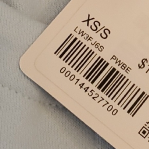 ❤️ Lululemon Scuba Oversized Funnel Neck in Powder Blue Size XS/S NWT - Picture 5 of 13